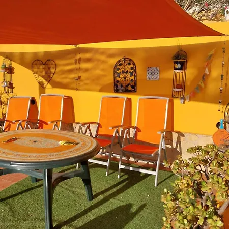 Rayo De Sol, Beautiful Poolside Apartment
